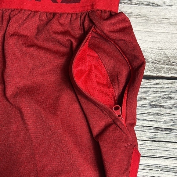 Nike Men’s Crimson Red Standard Training Shorts SZ L Zipper Pocket/Pull-String - Picture 4 of 9